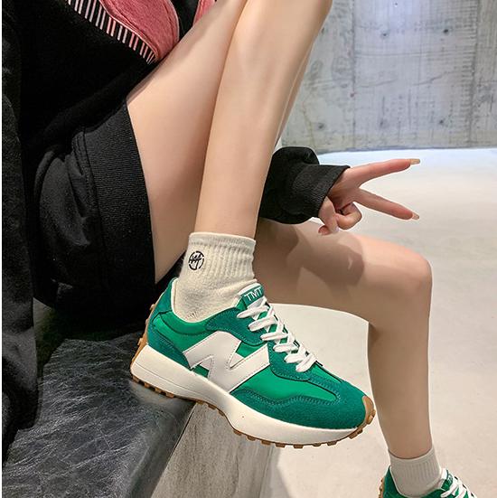 Damskie Sneakersy w Sportowym i Casualowym Stylu | Wygodne Buty na Co Dzień