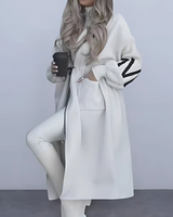 Płaszcz Damski z Kapturem i Wiązaniem w Talii | Zimowa Kurtka Damska w Białym Kolorze