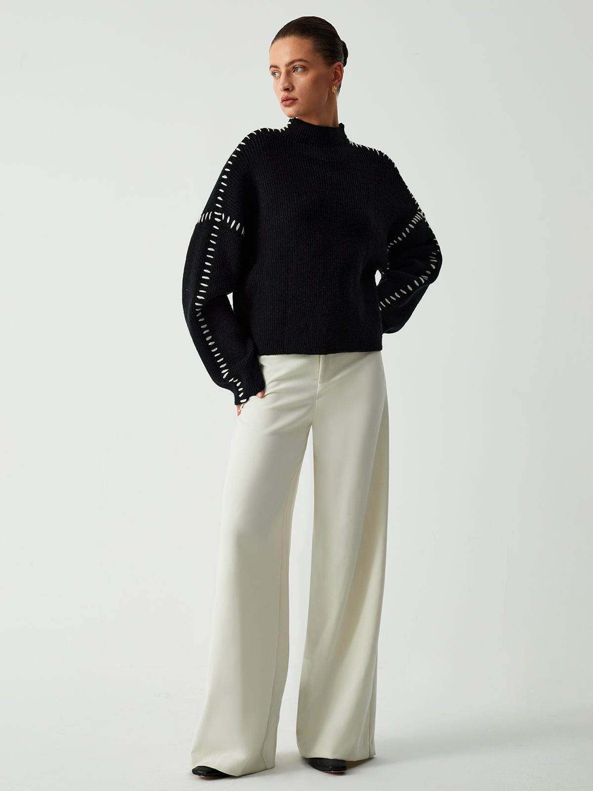 Damski Sweter z Golfem o Oversize’owym Kroju | Klasyczny Sweter Damski