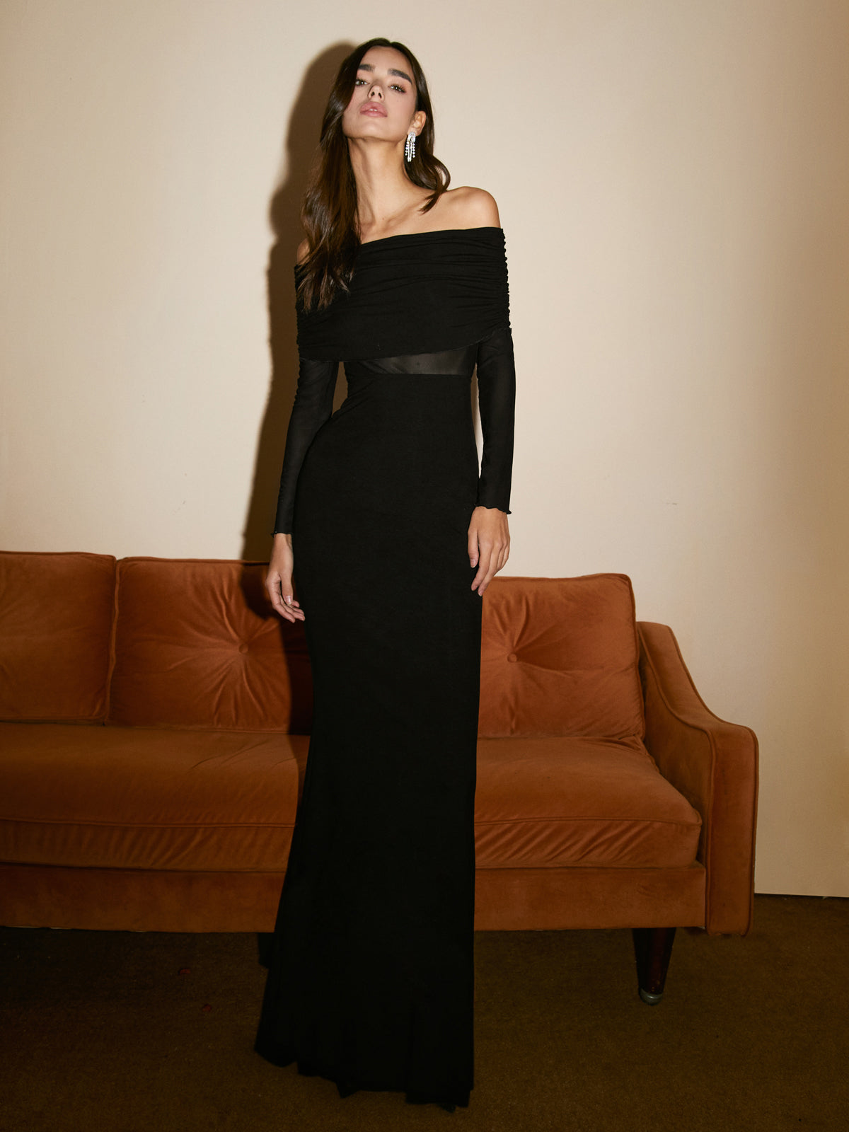 Damska Sukienka Maxi z Odkrytymi Ramionami | Elegancka Sukienka Wieczorowa