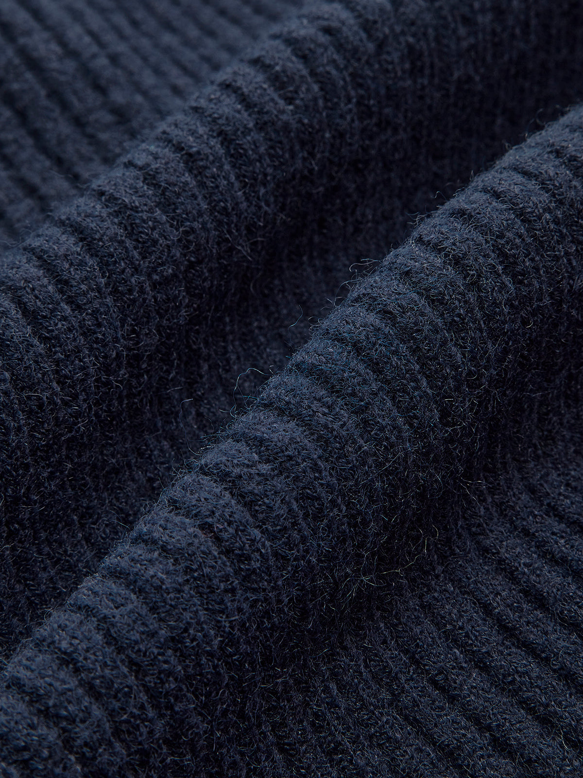 Damski Kardigan z Guzikami w Dopasowanym Kroju | Elegancki Sweter Damski