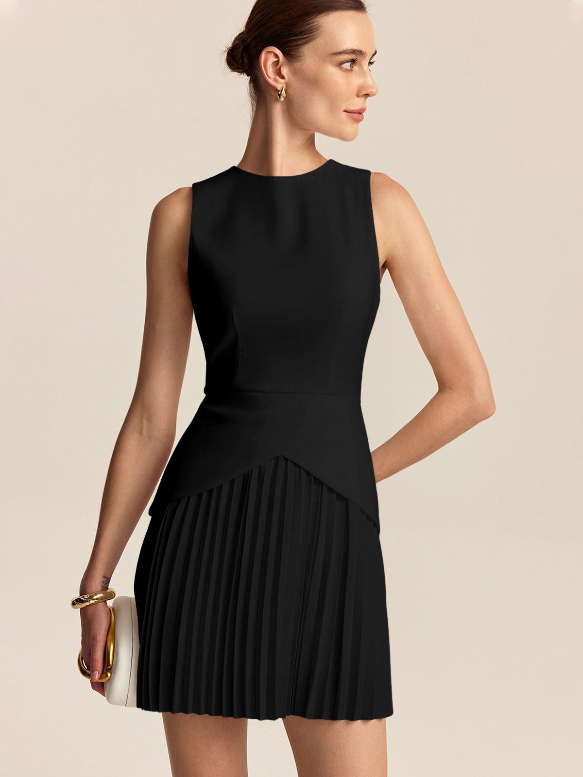 Damska Sukienka Mini z Plisowanym Dołem | Elegancka Sukienka Damska