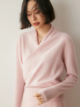 Sweter Damski Kopertowy o Eleganckim Kroju | Klasyczny Sweter Damski