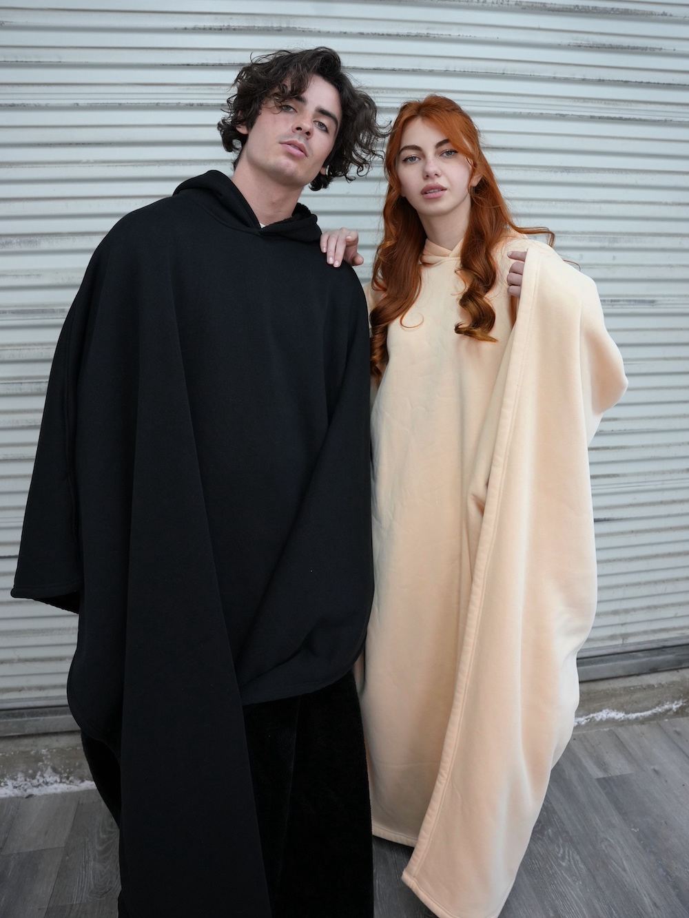 Unisex Ponczo z Kapturem w Stylu Oversize | Ciepła Bluza Przejściowa