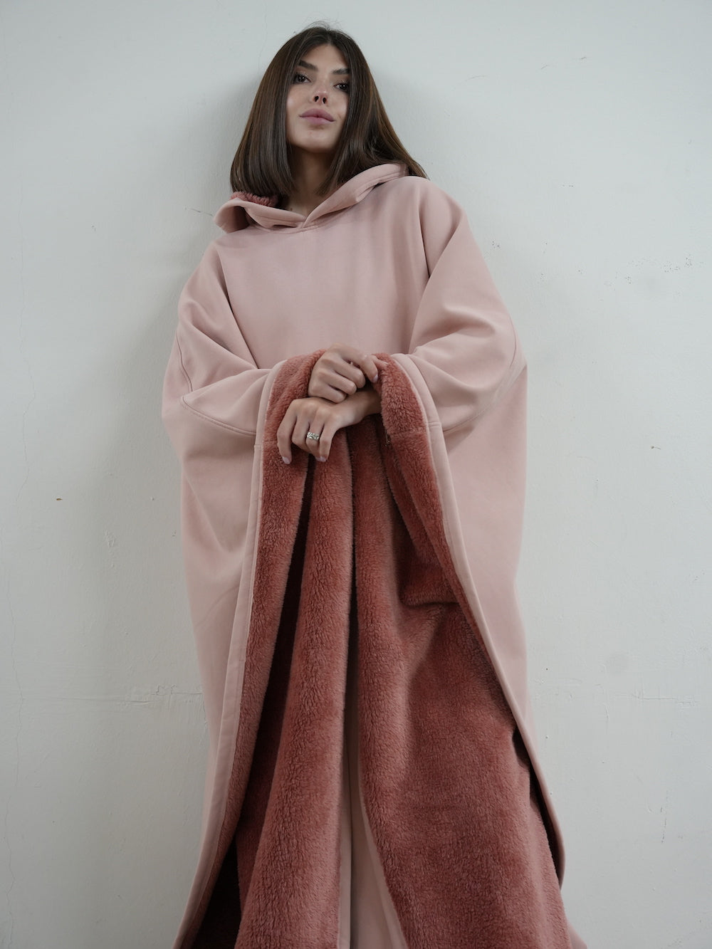 Unisex Ponczo z Kapturem w Stylu Oversize | Ciepła Bluza Przejściowa