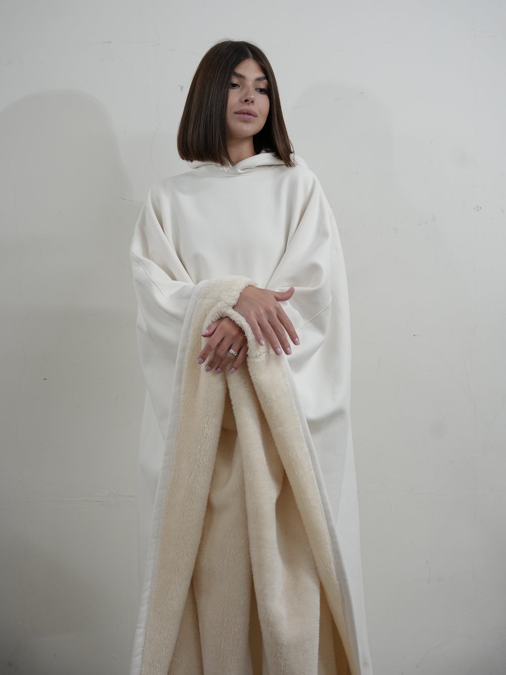 Unisex Ponczo z Kapturem w Stylu Oversize | Ciepła Bluza Przejściowa