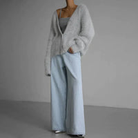 Damski Kardigan z Dekoltem V | Luźny Krój | Styl Casual Elegance | Lekka Warstwa na Jesień i Wiosnę