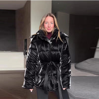 Zimowa kurtka damska z paskami i odpinanym dekoltem | Ciepła kurtka zimowa damska 