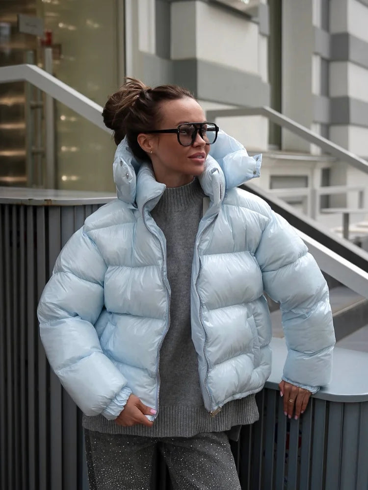 Zimowa kurtka damska z kapturem o pikowanym kroju | Ciepła kurtka zimowa damska 