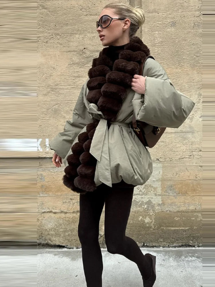 Zimowa kurtka damska z regulowaną talią w stylu high street | Stylowa kurtka damska 