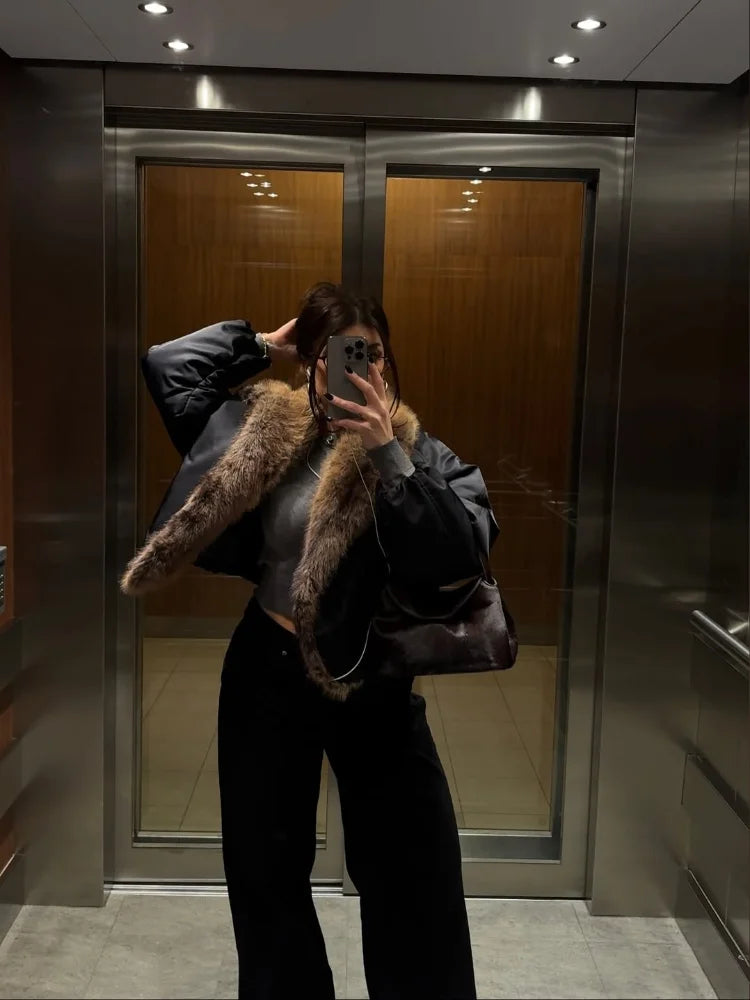 Zimowa kurtka damska z obszywanym kołnierzem | Elegancka kurtka zimowa damska 