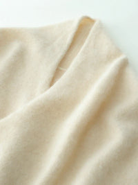 Sweter Damski Kopertowy o Eleganckim Kroju | Klasyczny Sweter Damski