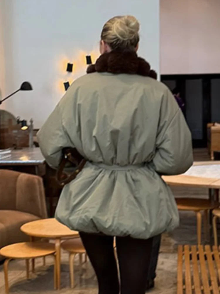 Zimowa kurtka damska z regulowaną talią w stylu high street | Stylowa kurtka damska 