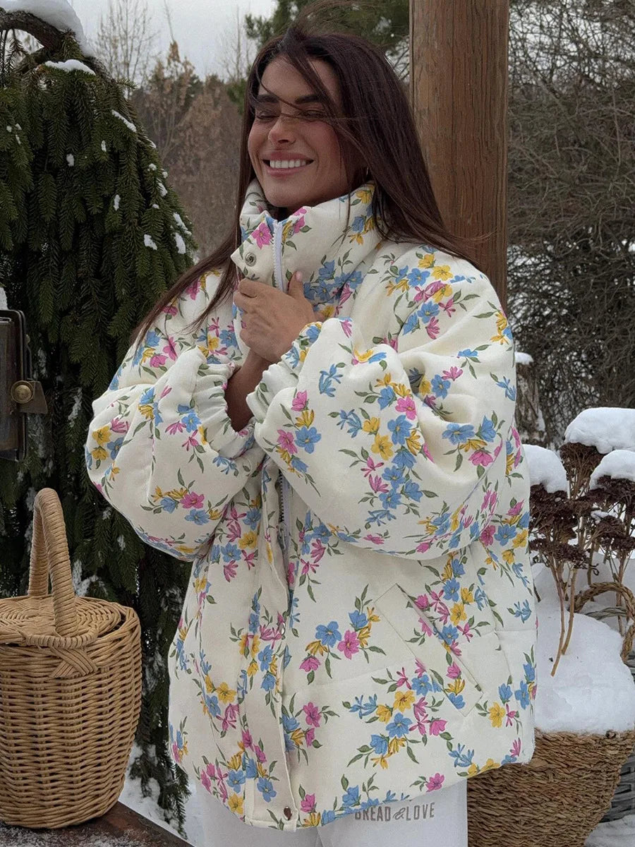 Zimowa kurtka damska w technologii ochronnej o kroju | Ciepła kurtka zimowa damska 