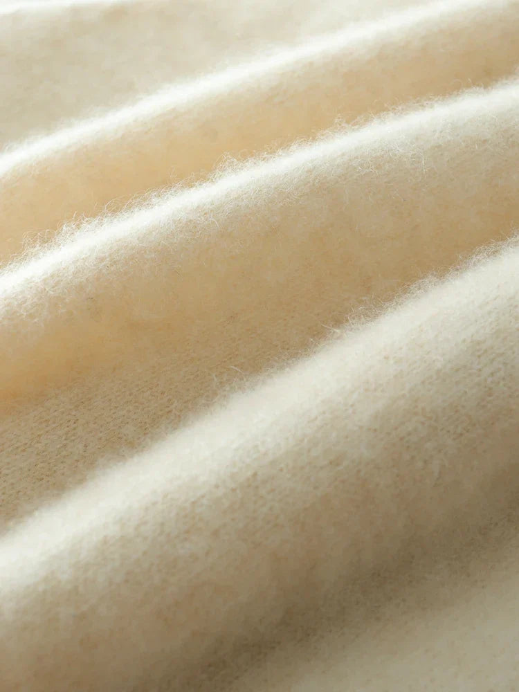 Sweter Damski Kopertowy o Eleganckim Kroju | Klasyczny Sweter Damski