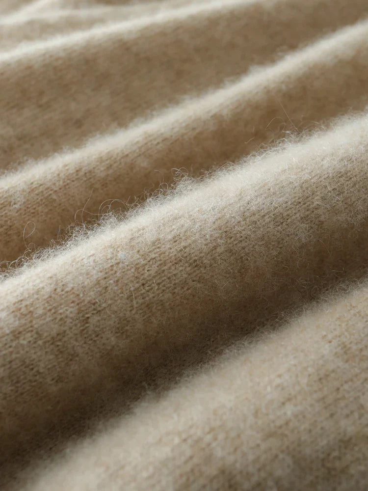 Sweter Damski Kopertowy o Eleganckim Kroju | Klasyczny Sweter Damski