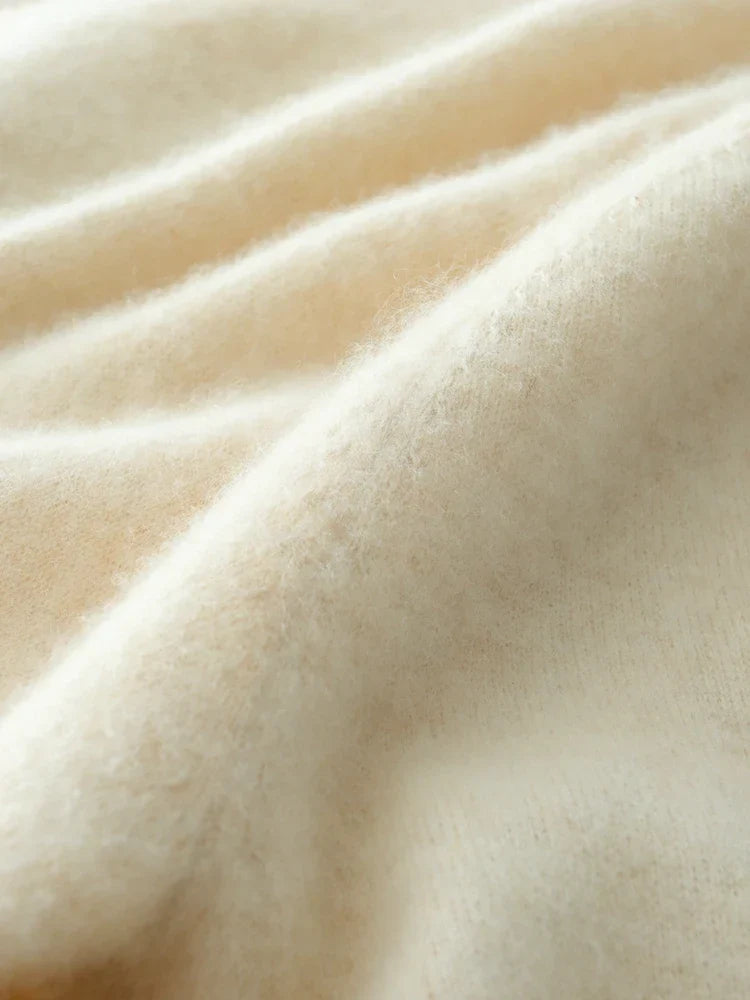 Sweter Damski Kopertowy o Eleganckim Kroju | Klasyczny Sweter Damski