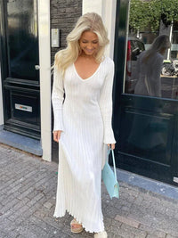 Women’s Ribbed Knit Maxi Dress with Flared Hem | Elegant Long Sleeve Occasion Dress