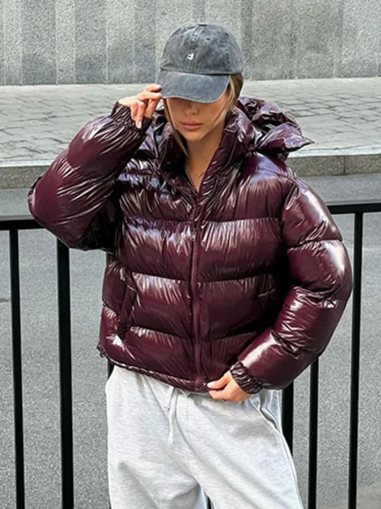 Zimowa kurtka damska z kapturem o pikowanym kroju | Ciepła kurtka zimowa damska 