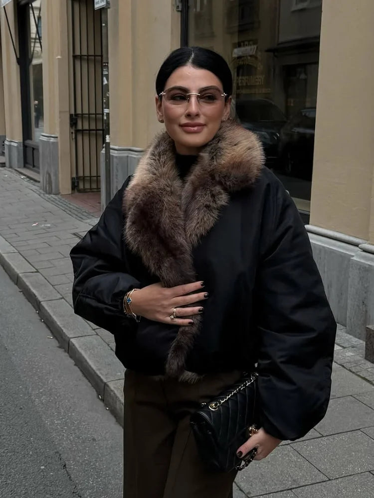 Zimowa kurtka damska z obszywanym kołnierzem | Elegancka kurtka zimowa damska 