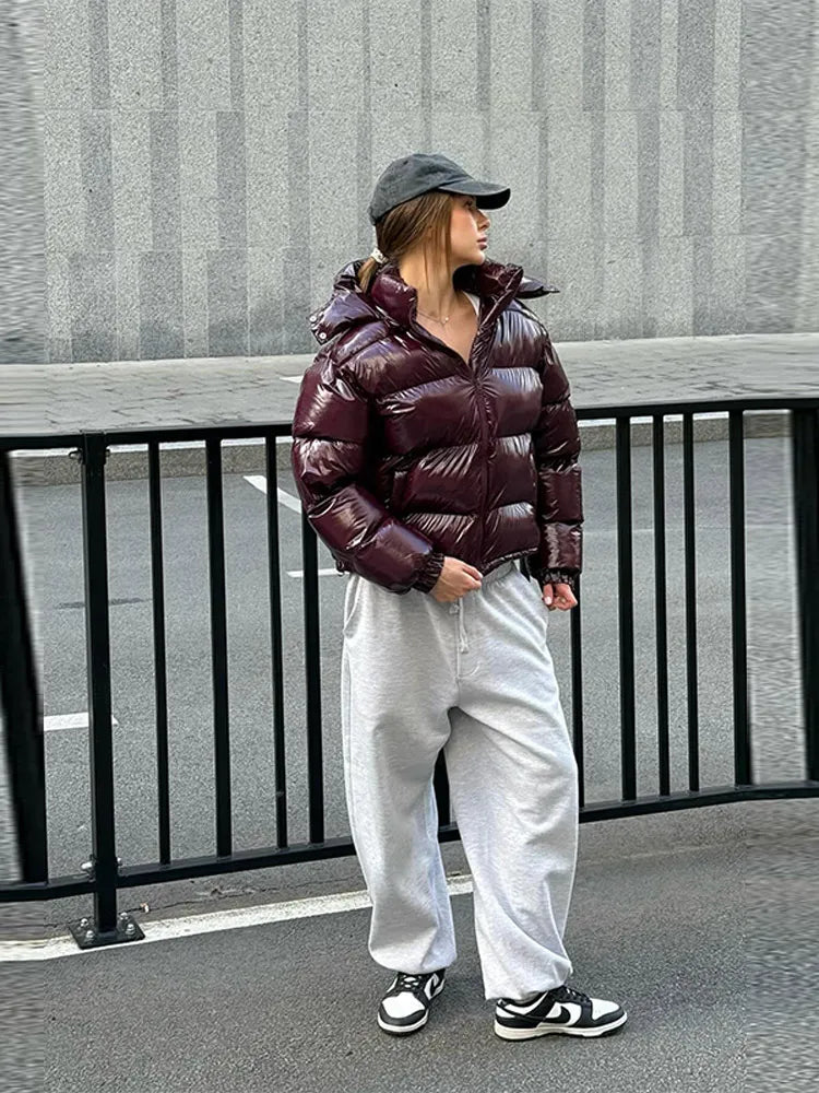 Zimowa kurtka damska z kapturem o pikowanym kroju | Ciepła kurtka zimowa damska 