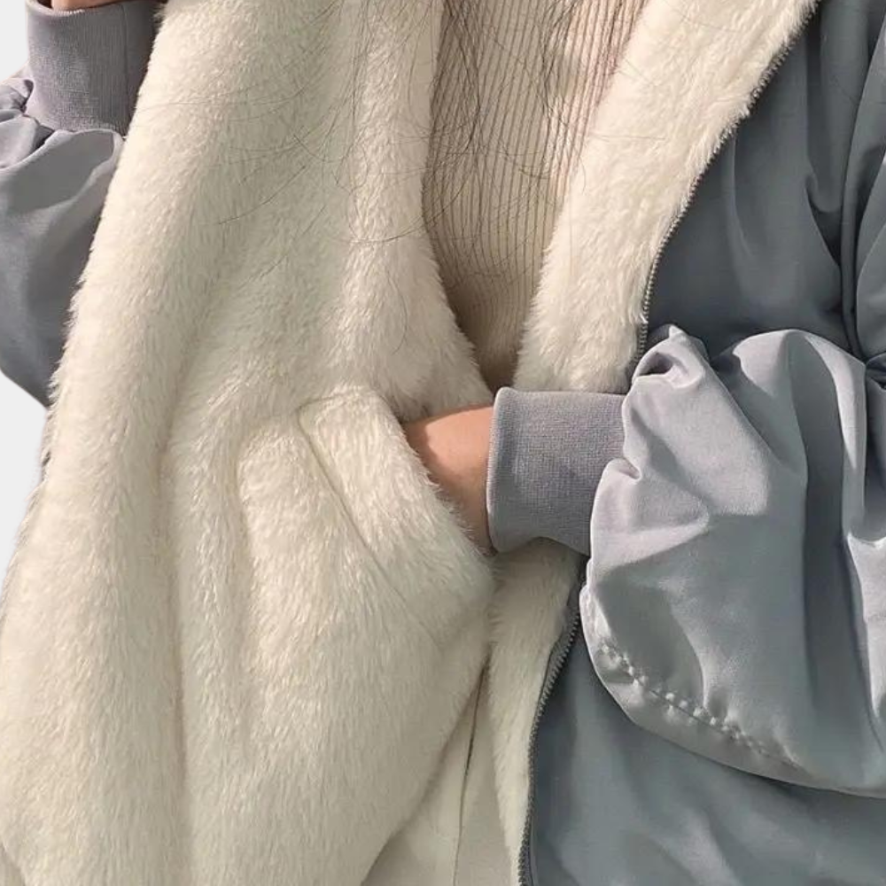 Kurtka Zimowa Damska z Kapturem | Elegancka Zimowa Kurtka Damska o Wyważonym Kroju