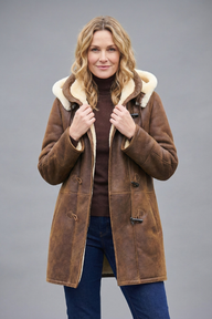 Damski płaszcz zimowy z zabezpieczeniem i zapięciem na kołki | Klasyczny płaszcz na zimę