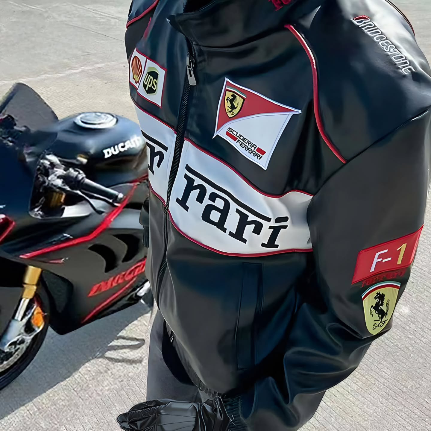 Męska kurtka racing w stylu streetwear z naszywkami | Sportowa kurtka na jesień