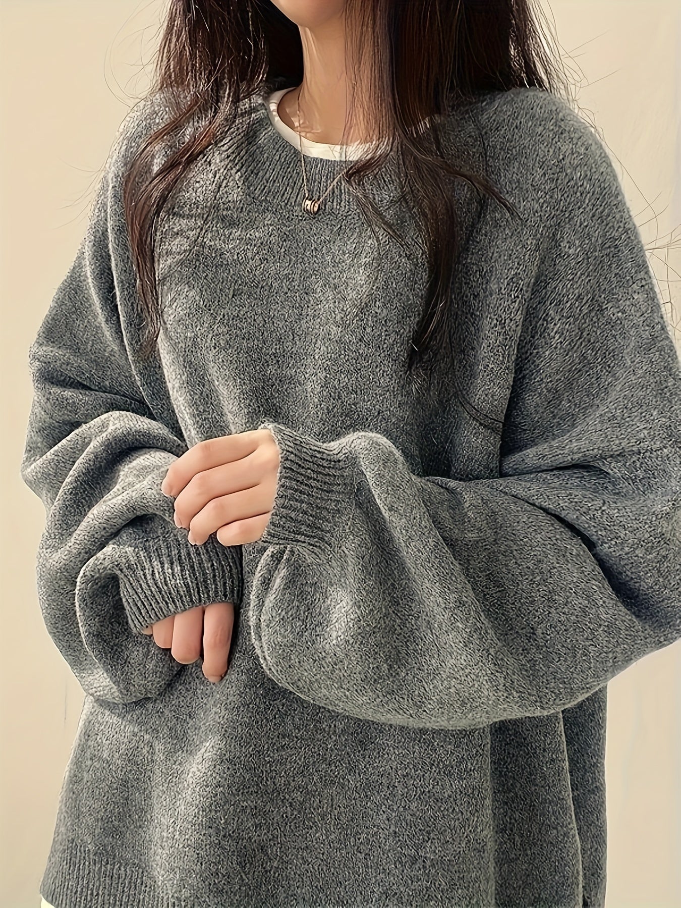 Sweter Damski Oversize z Klasycznym Dekoltem | Luźny i Stylowy Sweter na Co Dzień