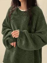 Sweter Damski Oversize z Klasycznym Dekoltem | Luźny i Stylowy Sweter na Co Dzień