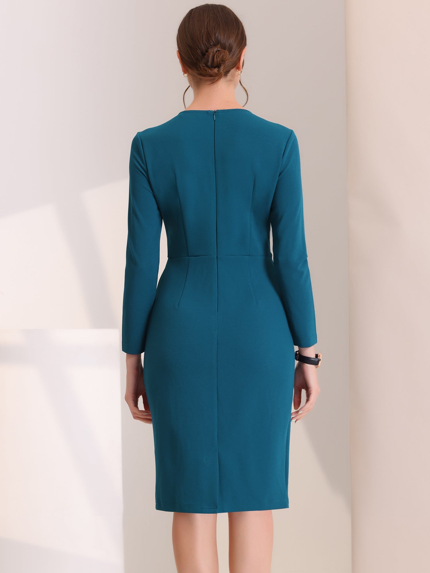 Elegancka Sukienka Ołówkowa z Baskinką | Sukienka Biuro–Elegancja