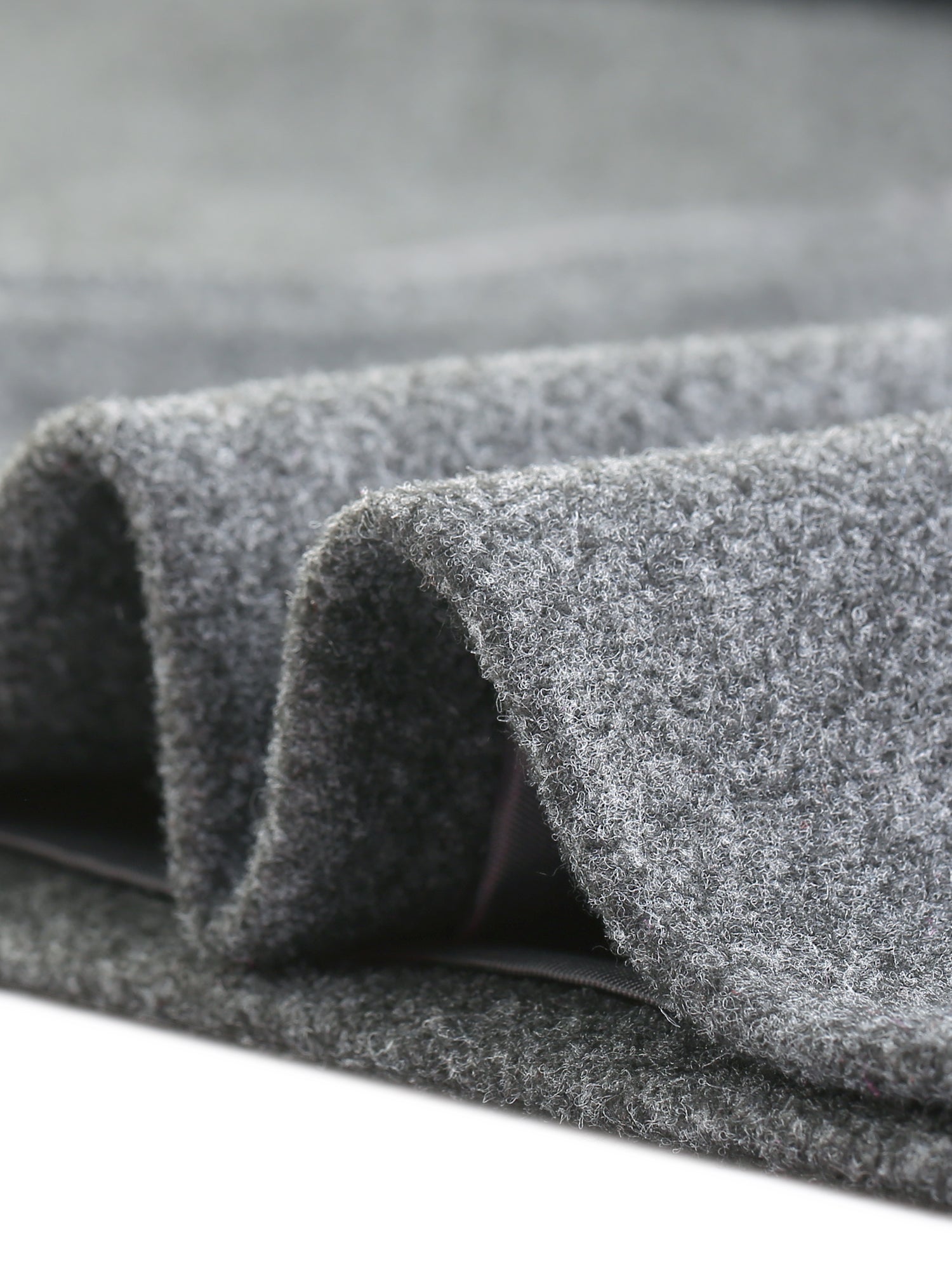 Płaszcz Damski Zimowy o Długim Kroju z Klapami | Elegancki Trencz Damski