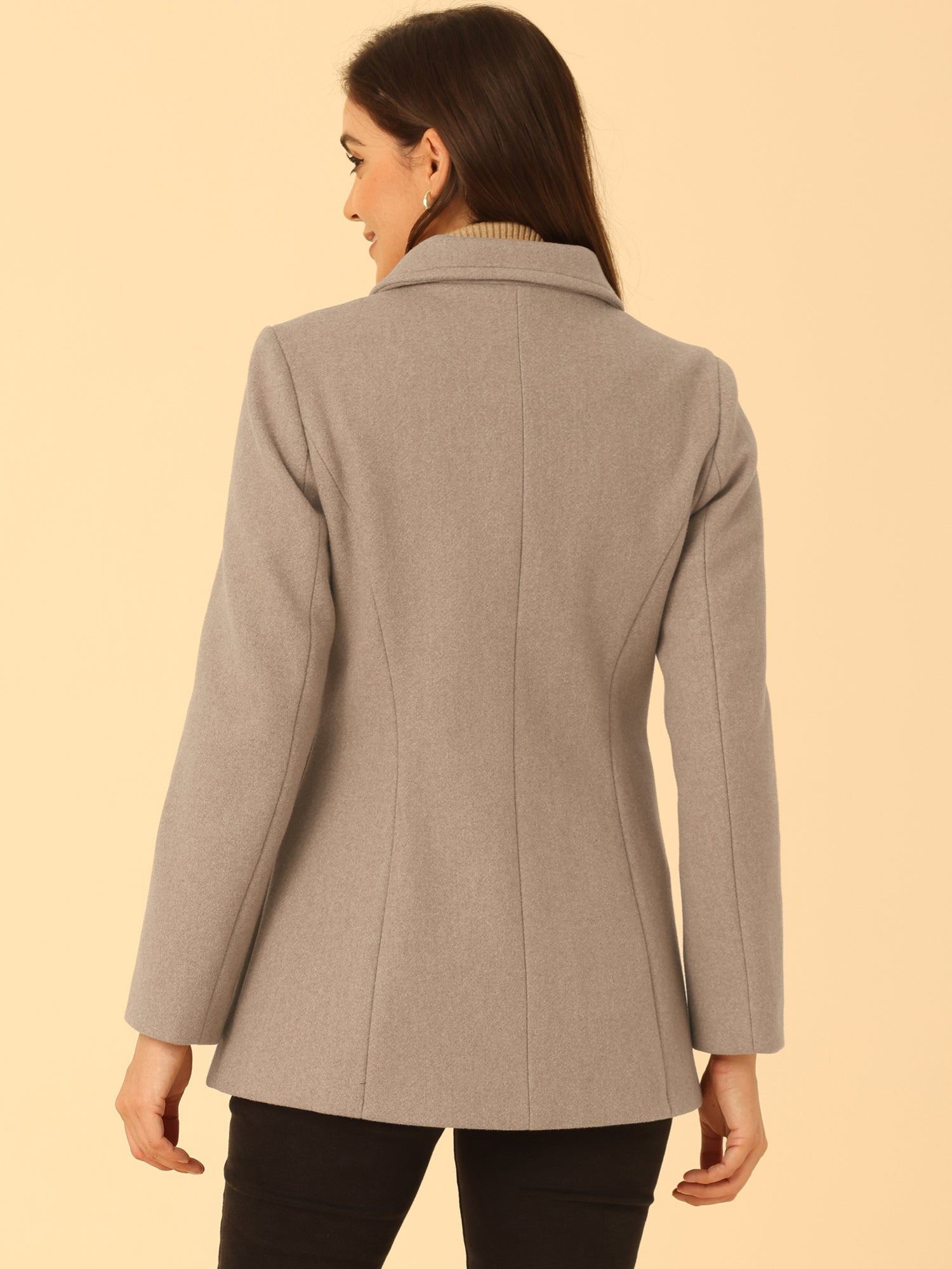 Płaszcz Damski Zimowy do Pracy o Klasycznym Kroju | Elegancki Trencz Damski