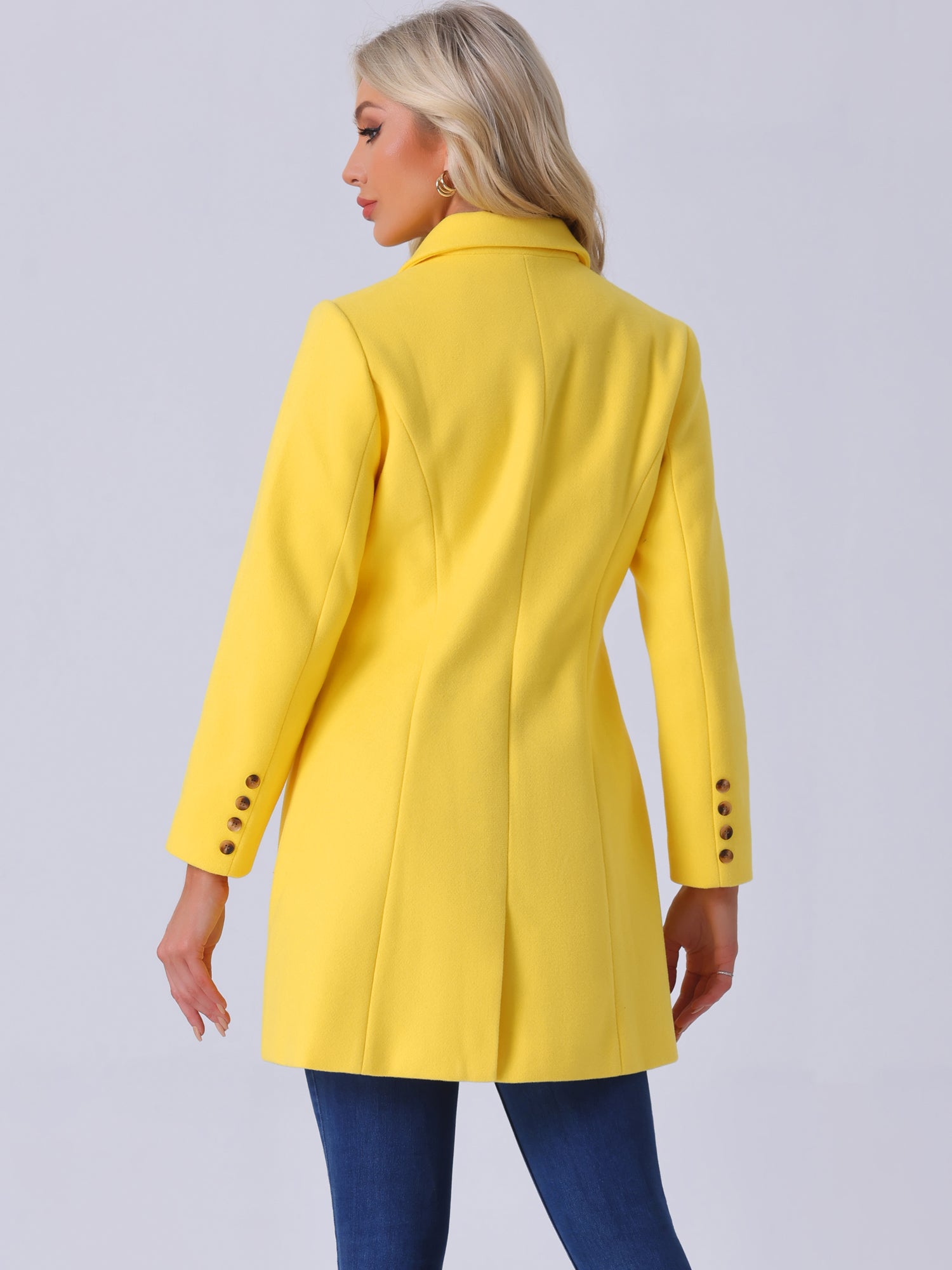 Płaszcz Damski Zimowy o Długim Kroju z Klapami | Elegancki Trencz Damski